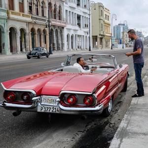 Meet your Posher, Waleed